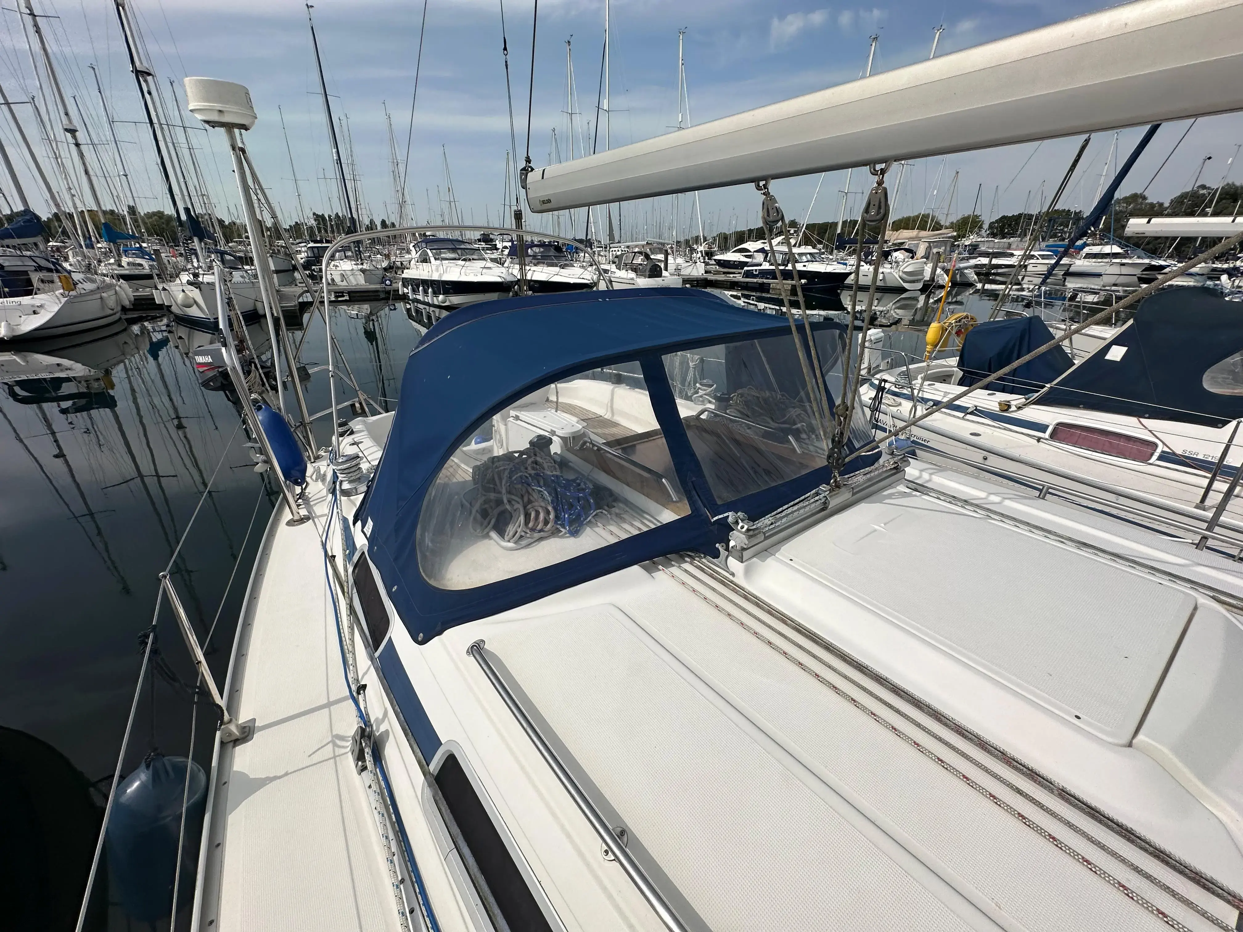 2005 Bavaria 38 cruiser