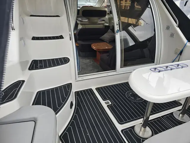 Sealine 360 Statesman