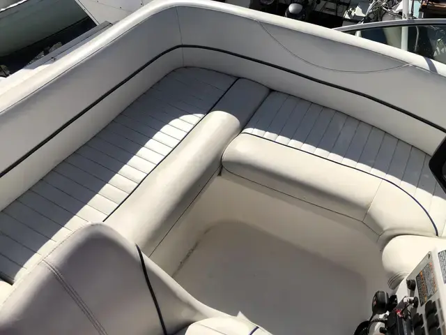 Bayliner 2858 Ciera Command Bridge