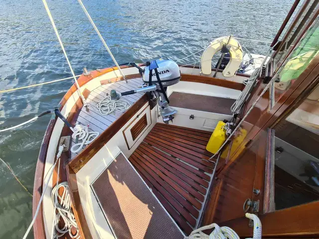 James Miller Boats Fifer 33