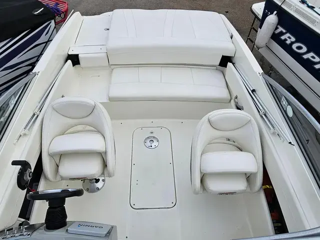 Bayliner 652 Overnighter