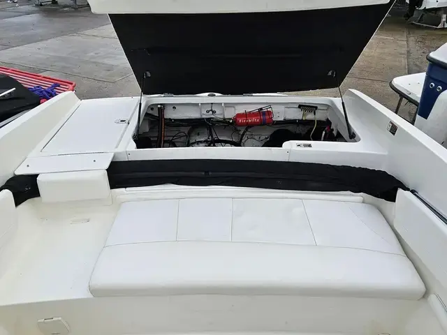 Bayliner 652 Overnighter