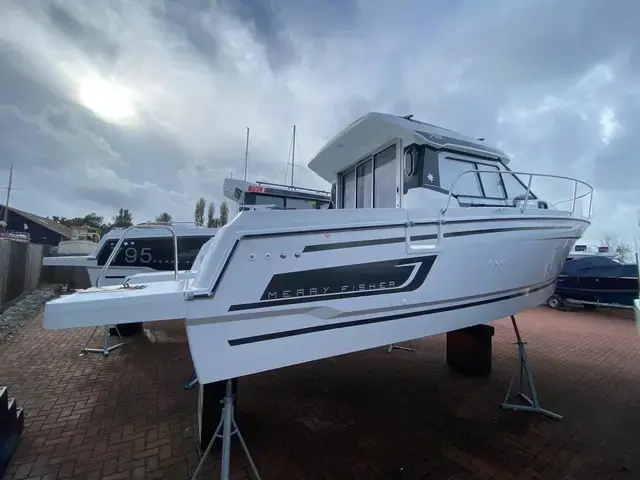 Jeanneau Merry Fisher 795 S2