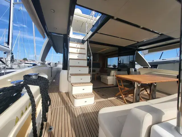 Absolute Navetta 58