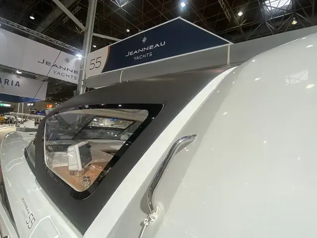 Jeanneau Yachts 55