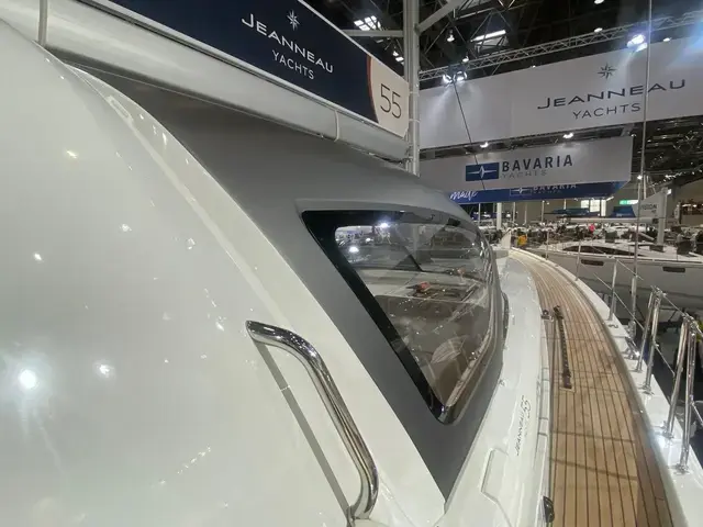 Jeanneau Yachts 55