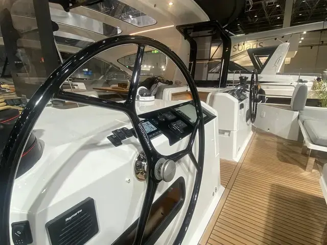 Jeanneau Yachts 55