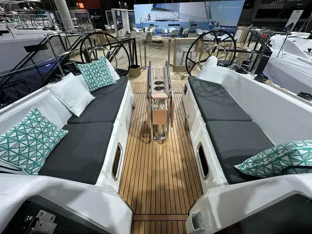 Jeanneau Sun Odyssey 350