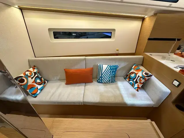 Jeanneau Sun Odyssey 350