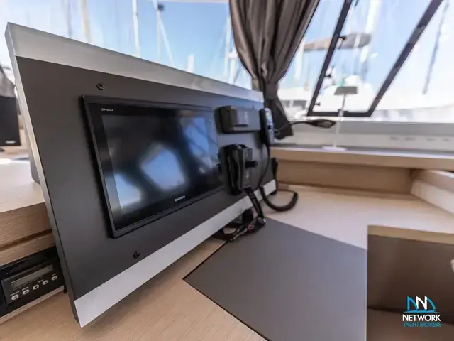 Fountaine Pajot Astrea 42