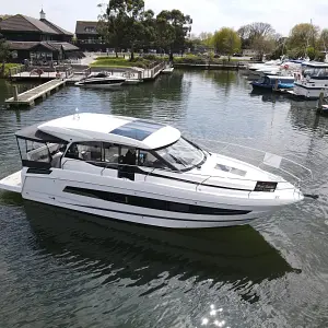 2023 Jeanneau NC 37