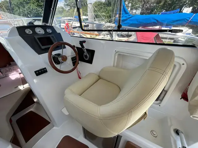 Beneteau Antares 7.80