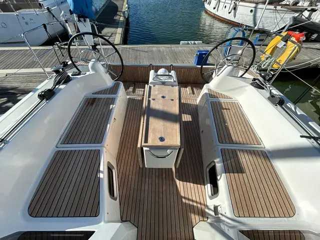 Jeanneau Sun Odyssey 410