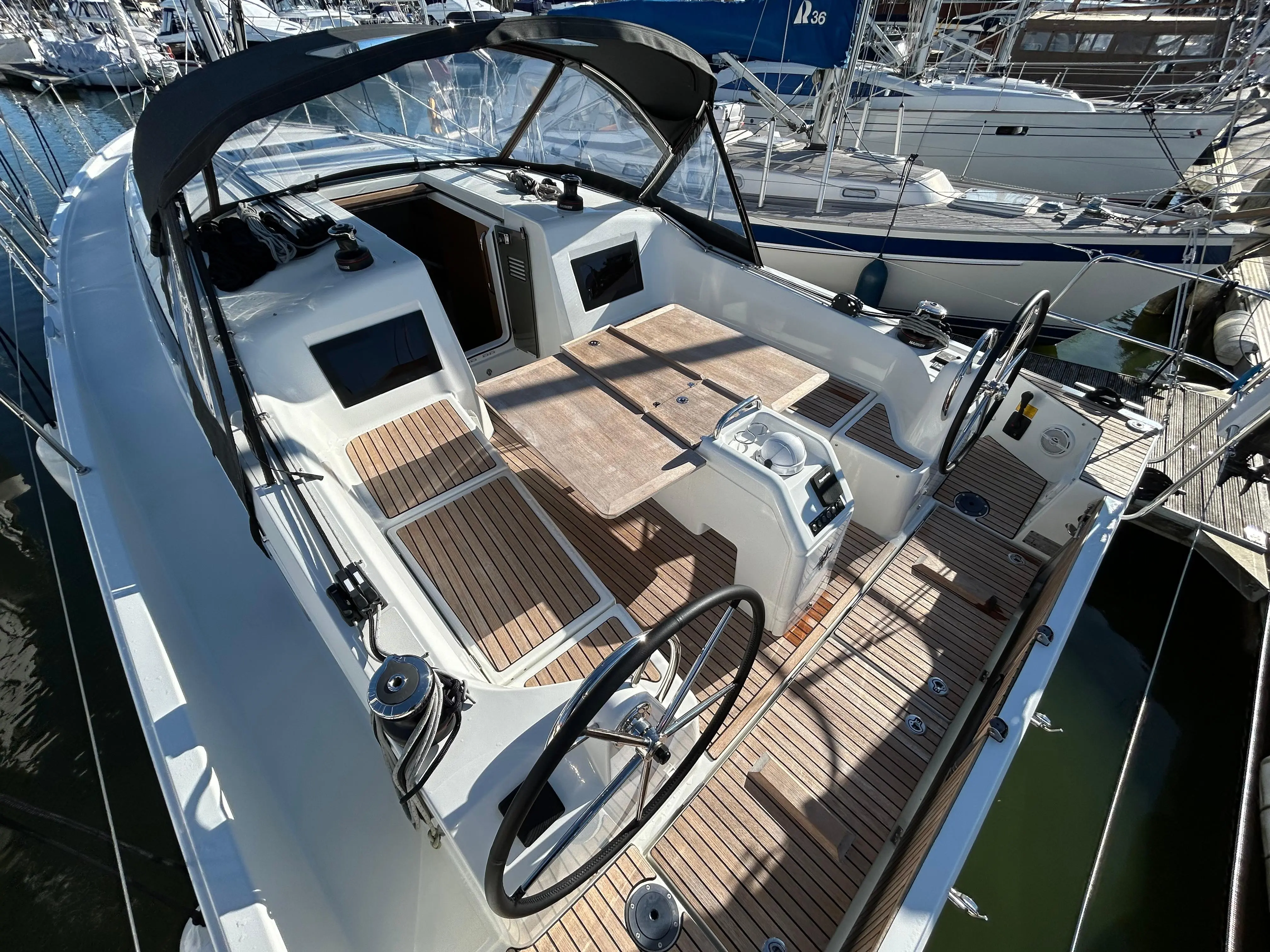 2021 Jeanneau sun odyssey 410