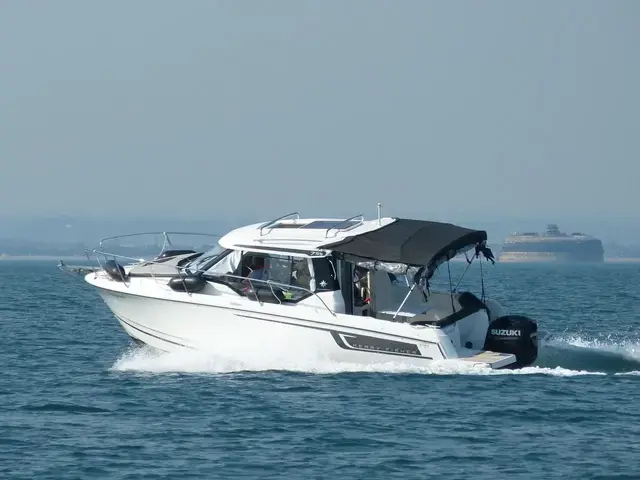 Jeanneau Merry Fisher 795