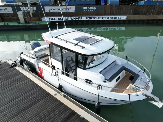 Jeanneau MERRY FISHER 795 SPORT