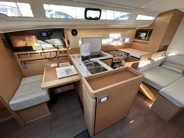 Jeanneau Sun Odyssey 410