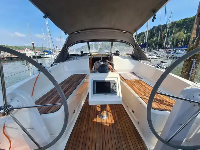 Bavaria Cruiser 37