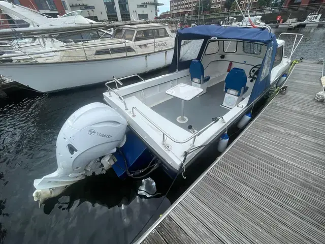 Unclassified Dory 21