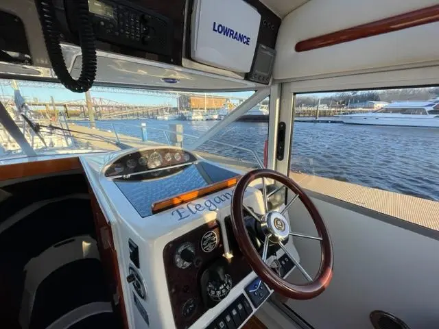 2006 Volvo Penta 28 c