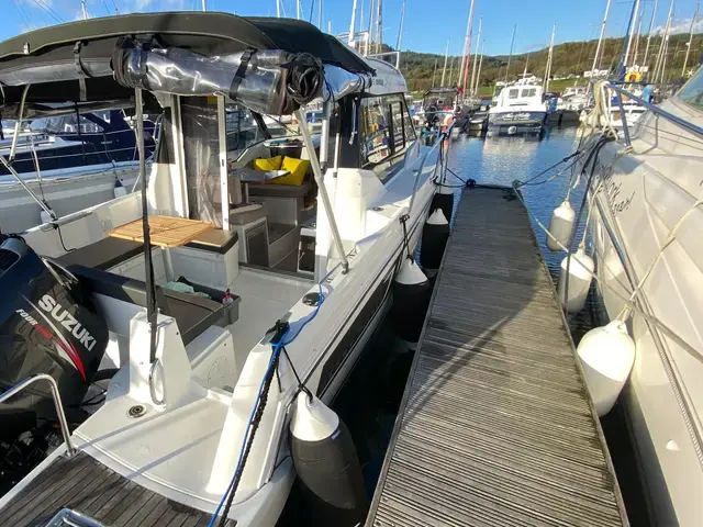 Jeanneau Merry Fisher 795