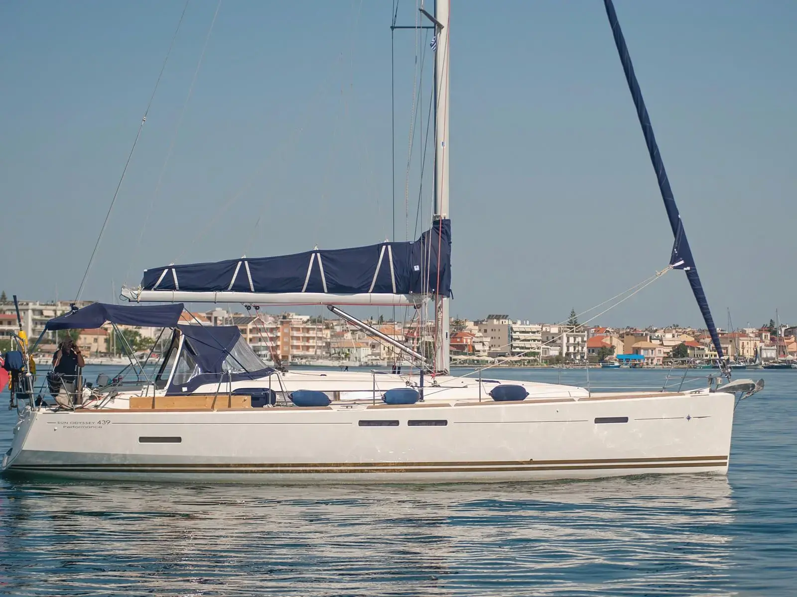 2013 Jeanneau sun odyssey 439