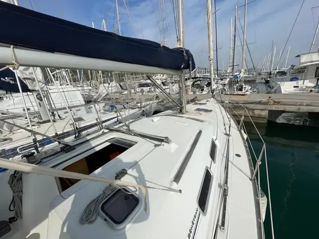 Beneteau Oceanis Clipper 373