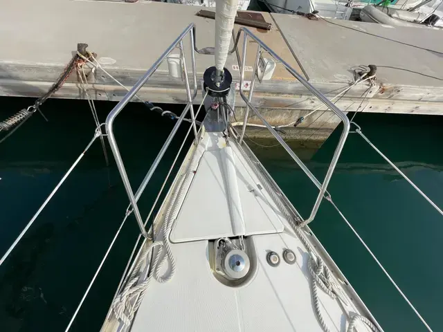 Beneteau Oceanis Clipper 373