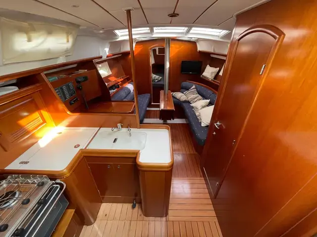 Beneteau Oceanis Clipper 373