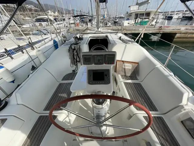 Beneteau Oceanis Clipper 373