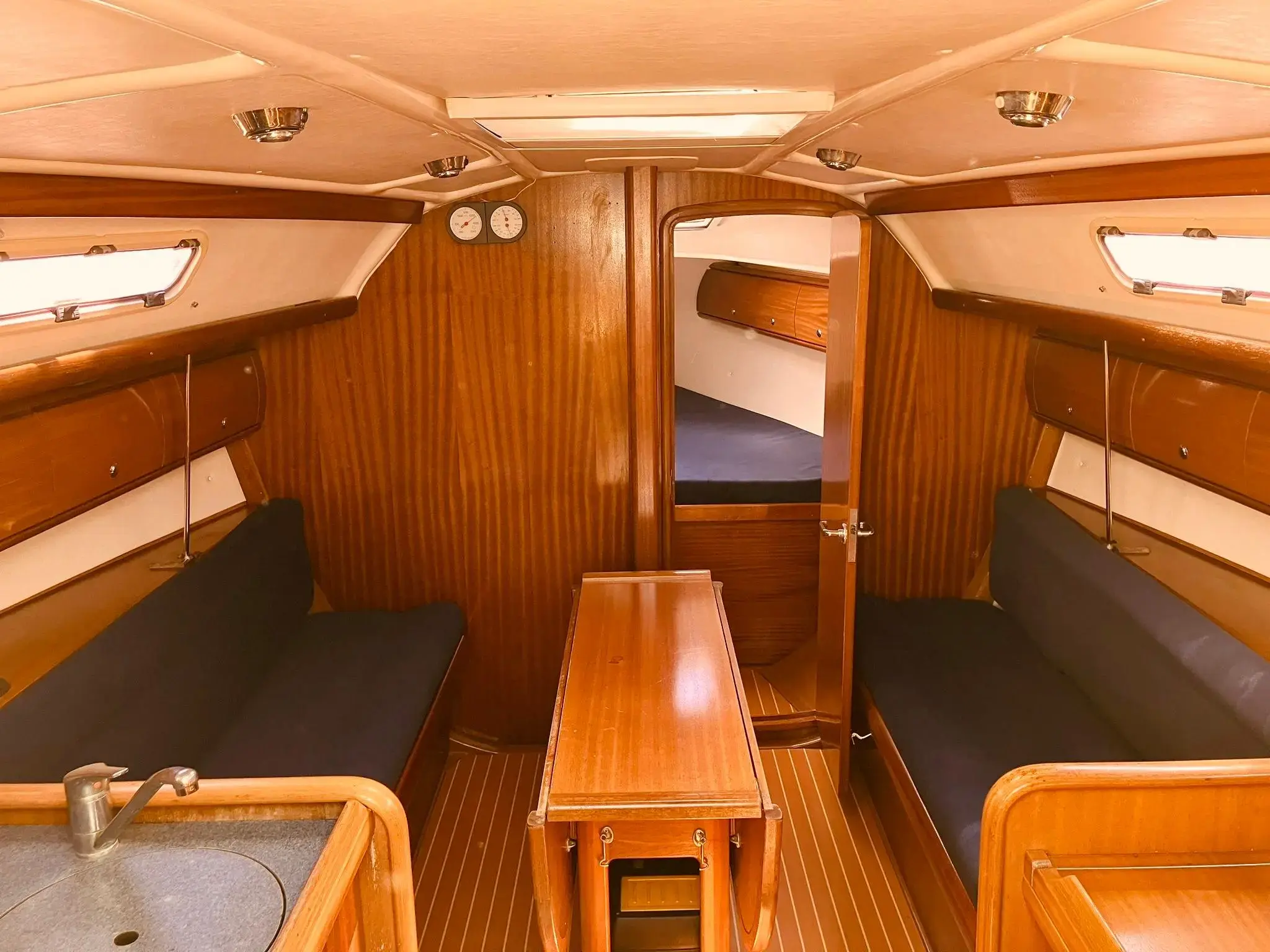 2004 Bavaria 32 cruiser