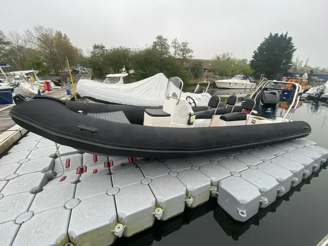 XS Ribs 700 Deluxe