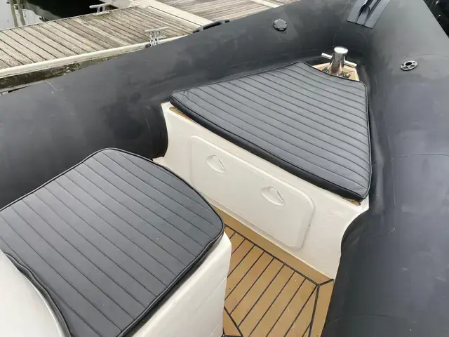 XS Ribs 700 Deluxe