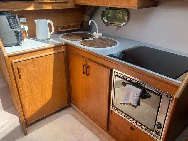 Fairline 43 Aft cabin