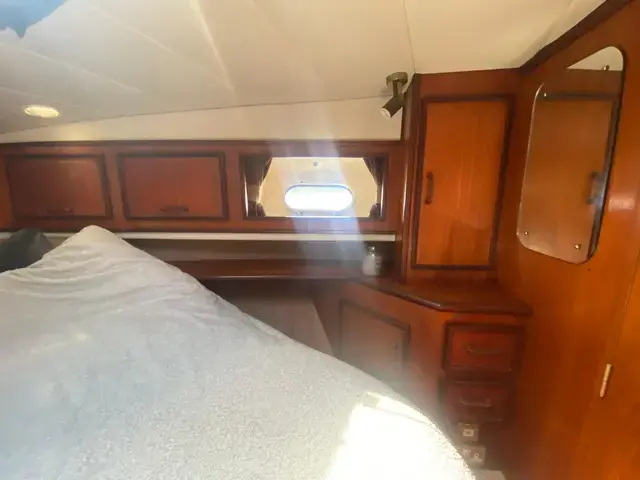 Fairline 43 Aft cabin