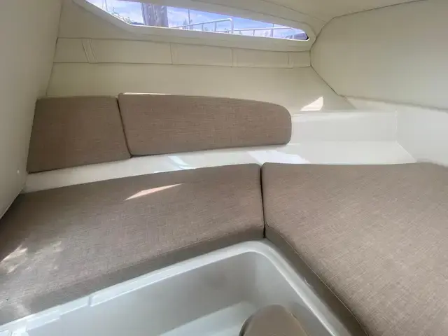 Bayliner VR5