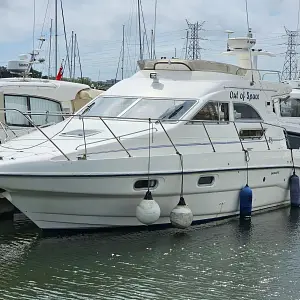 1997 Sealine F33