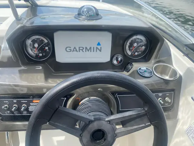 Bayliner VR5