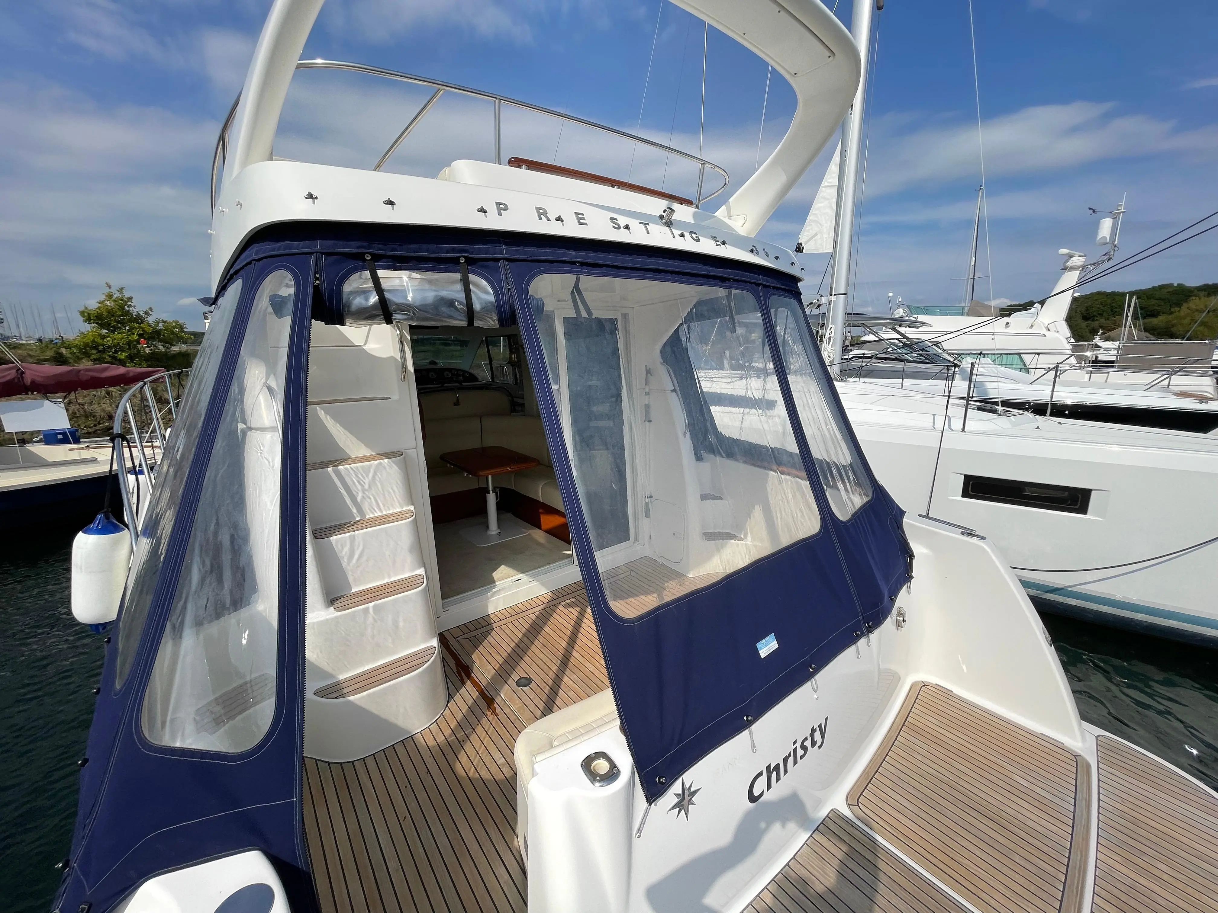 2005 Jeanneau prestige 36