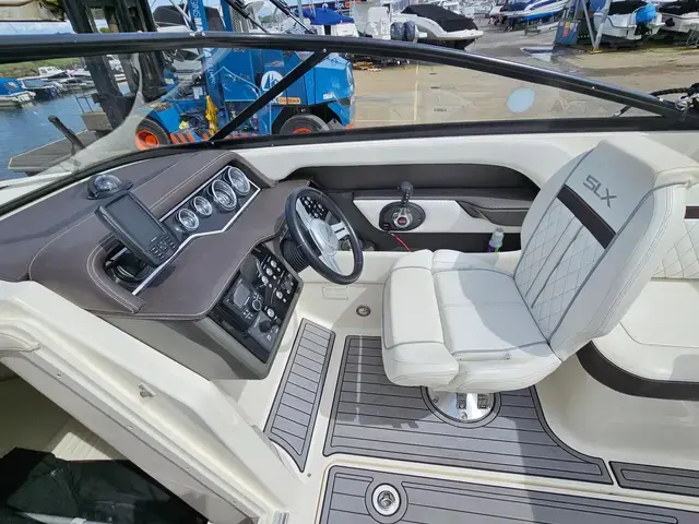 Sea Ray 250 Sse