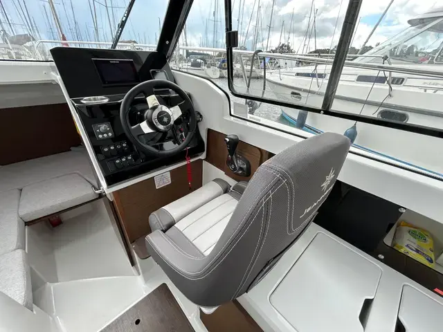 Jeanneau MERRY FISHER 695 S2