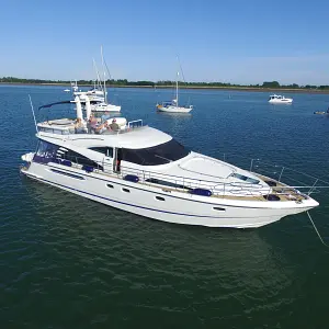 2005 Fairline Squadron 58