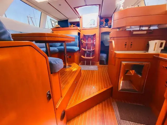 Wauquiez Pilot Saloon 43