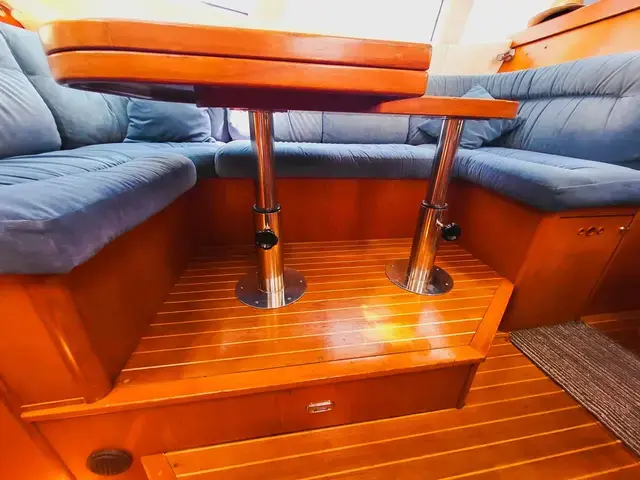 Wauquiez Pilot Saloon 43