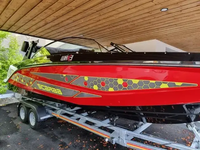 Scarab Boats 255 ID Wake Edition