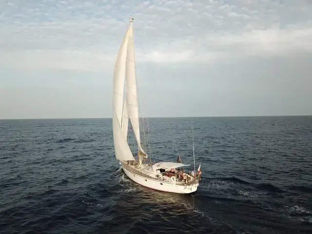 Dufour Dynamique 62