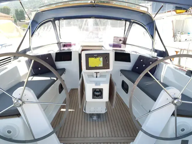 Hanse 415