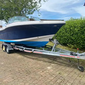 2018 Robalo R207 Dual Console