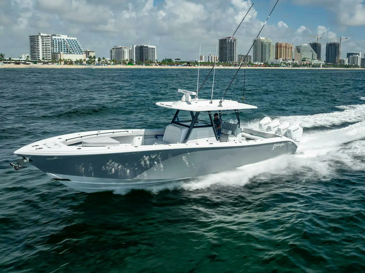 2025 Yellowfin 39 offshore