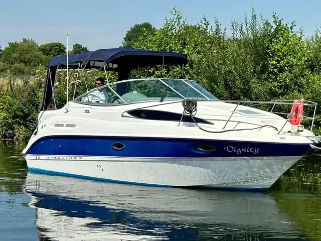 Bayliner 275 Cruiser